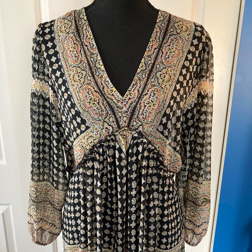 Rose & Olive Gorgeous Long Sleeve Top, Size Small